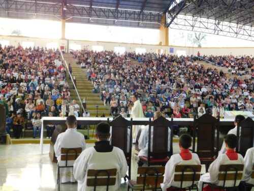 2 mil pessoas participam da romaria anual da Campanha da Mãe Peregrina de Schoenstatt - Jornal O São Paulo