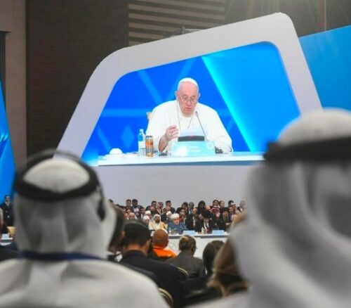 Papa a líderes religiosos: ‘Deus sempre conduz à paz, nunca à guerra’ - Jornal O São Paulo