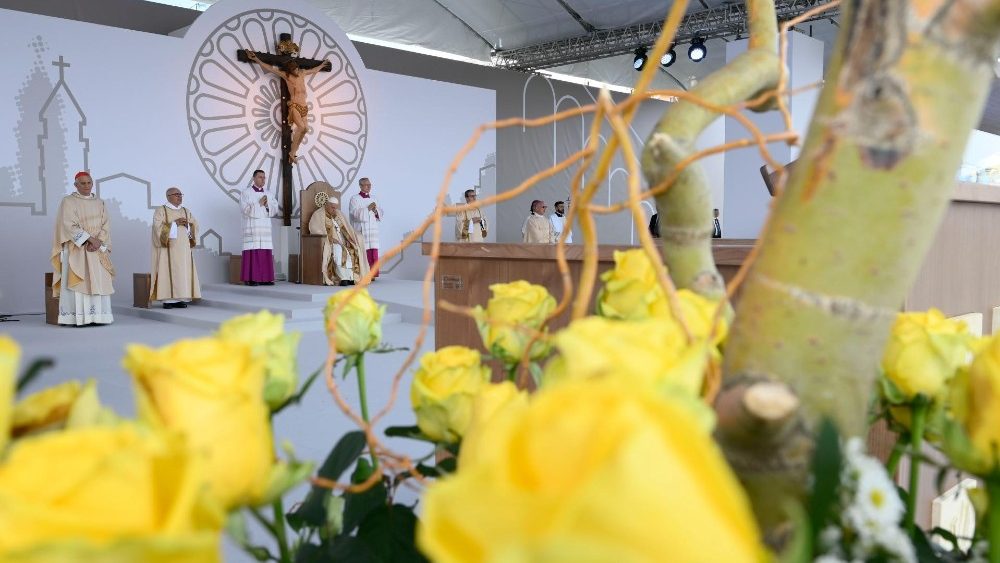 Papa na cidade de Matera: quem adora a Deus não é escravo de ninguém - Jornal O São Paulo