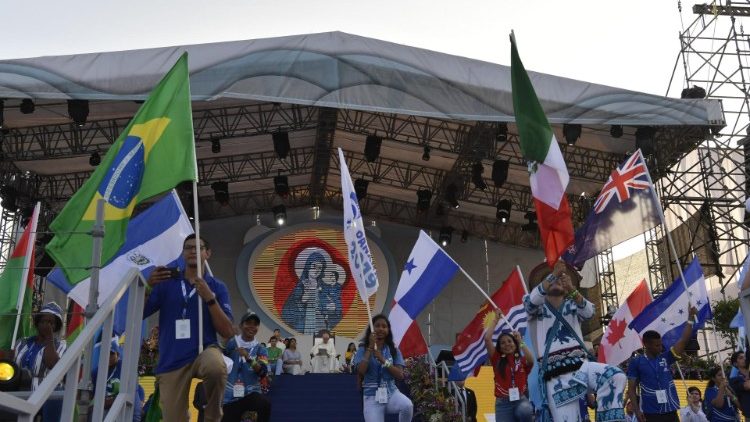 Papa aos jovens: voltar a partir apressadamente para encontros concretos - Jornal O São Paulo