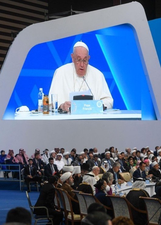 Papa: em nome de Deus e pela humanidade, não a armamentos, sim pela paz! - Jornal O São Paulo