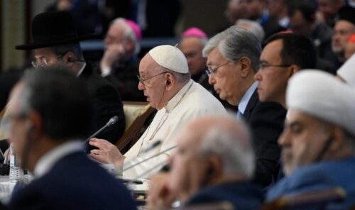 Papa: em nome de Deus e pela humanidade, não a armamentos, sim pela paz! - Jornal O São Paulo