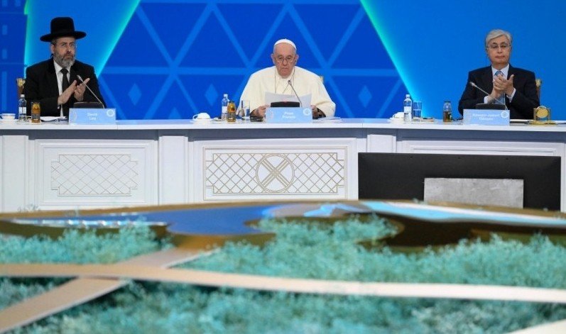 Papa: em nome de Deus e pela humanidade, não a armamentos, sim pela paz! - Jornal O São Paulo