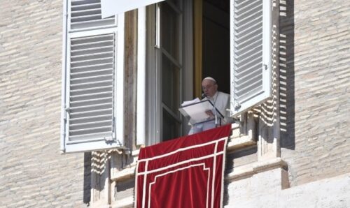 A dor do Papa pelo Cáucaso e Ucrânia e proximidade aos inundados nas Marcas - Jornal O São Paulo