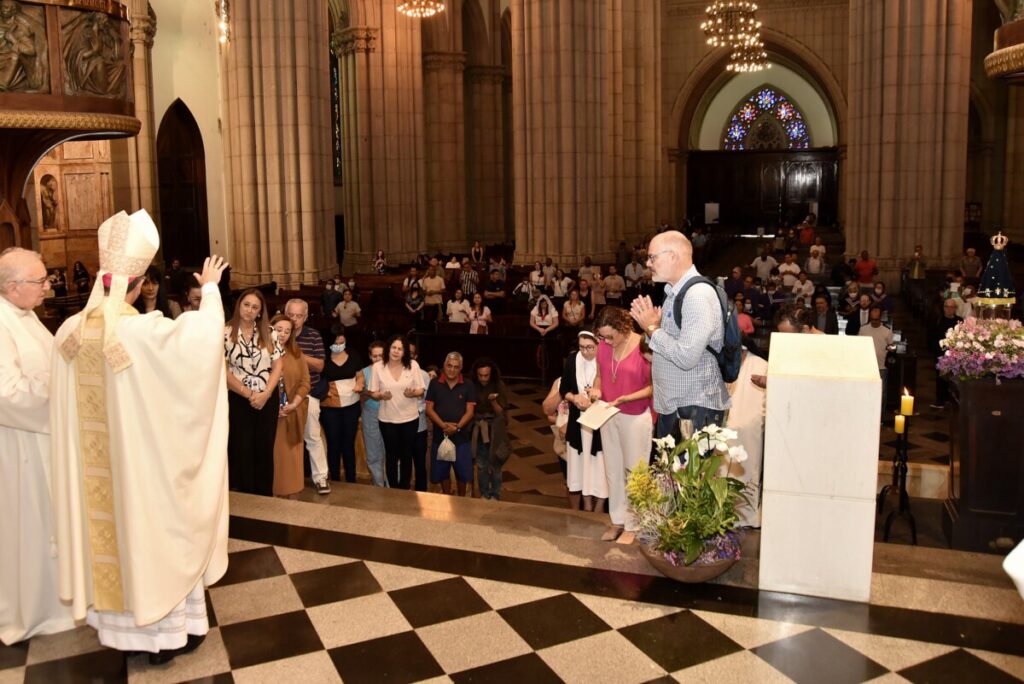 Dom Carlos Lema convida professores a seguirem o exemplo perfeito educador, Jesus Cristo - Jornal O São Paulo