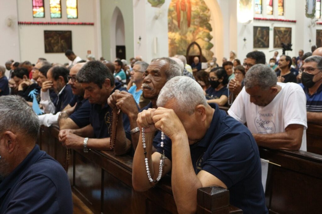 1º Dia Nacional do Terço dos Homens será celebrado em 09/09 na Catedral da Sé - Jornal O São Paulo