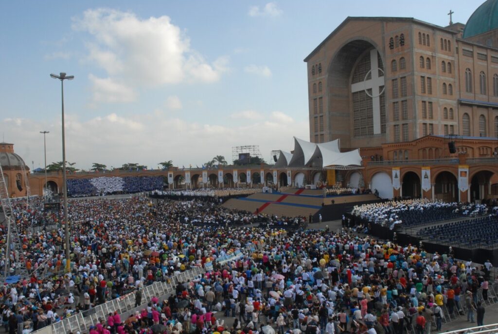 Bento XVI na Conferência de Aparecida: ‘A Igreja cresce por atração’ - Jornal O São Paulo