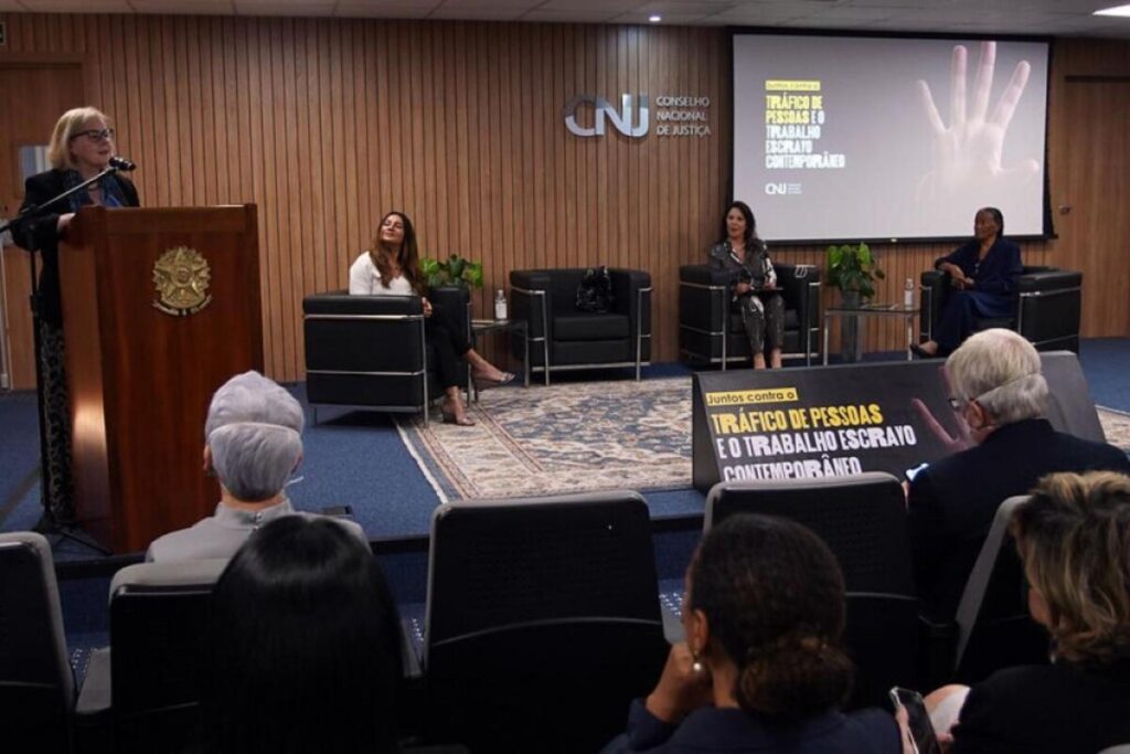 OIM: mulheres são 96,36% das vítimas de tráfico internacional de pessoas - Jornal O São Paulo