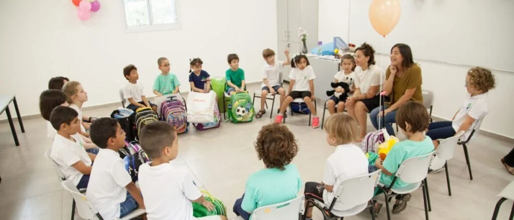 Israel: Escola-modelo baseada na tolerância é aposta na pacificação entre judeus e árabes - Jornal O São Paulo