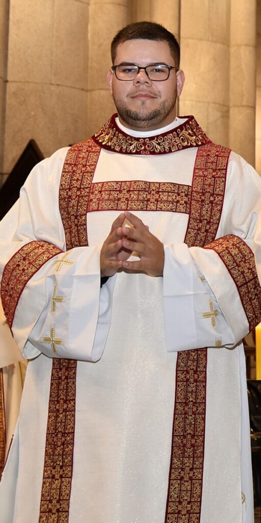 Cardeal Scherer ordena 7 diáconos para servir à Igreja - Jornal O São Paulo