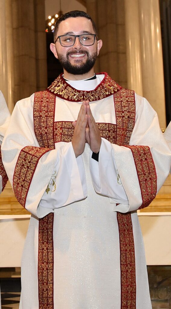 Cardeal Scherer ordena 7 diáconos para servir à Igreja - Jornal O São Paulo