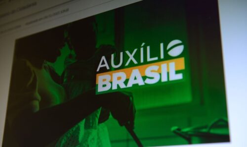 Caixa paga Auxílio Brasil a beneficiários de NIS de final 7 - Jornal O São Paulo