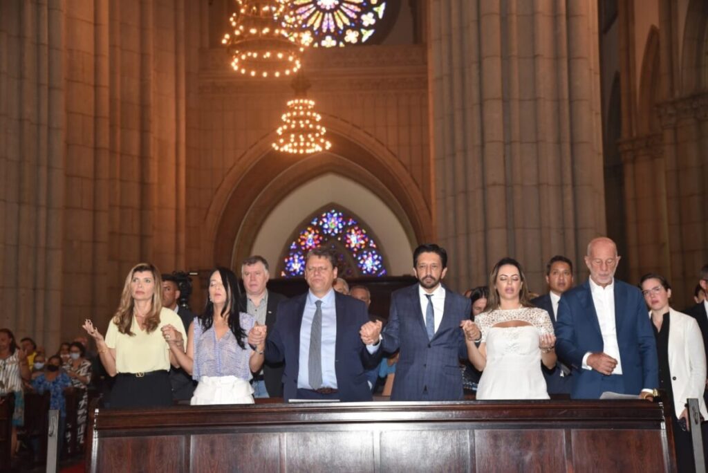 ‘Que São Paulo Apóstolo nos contagie com seu vigor e coragem para a realização do bem’