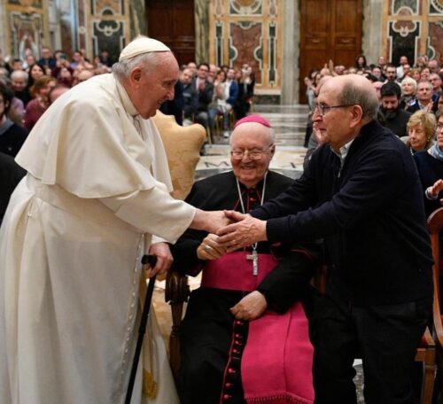 Papa recebe membros do Arsenal da Paz (Sermig) - Jornal O São Paulo