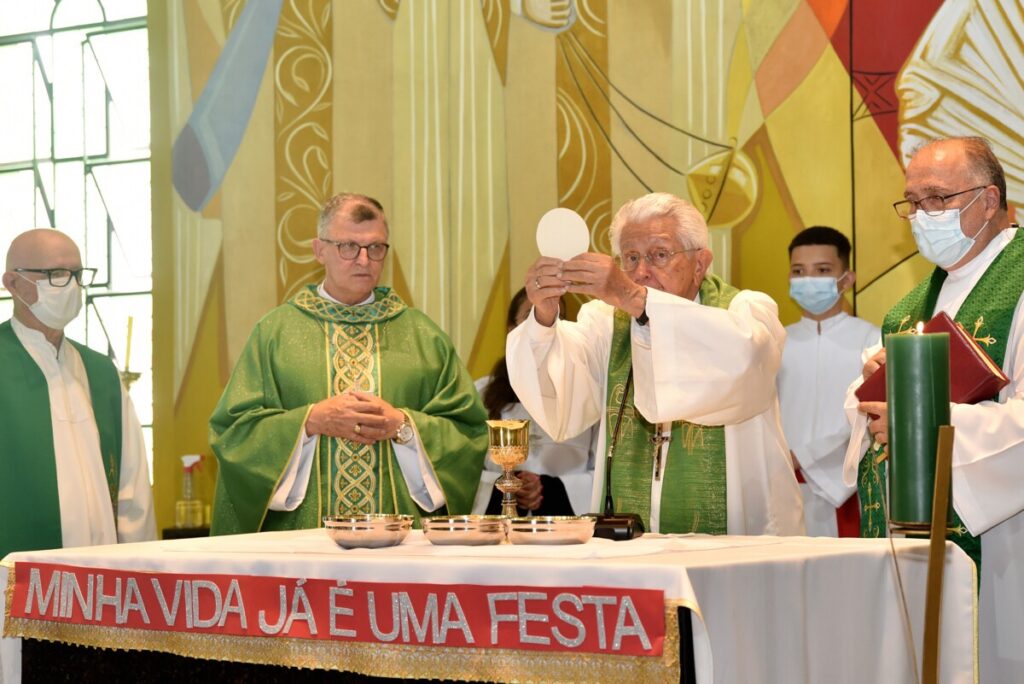 ‘Minha grande honra na vida é ser discípulo-missionário de Jesus’, diz Dom Angélico aos 90 anos - Jornal O São Paulo