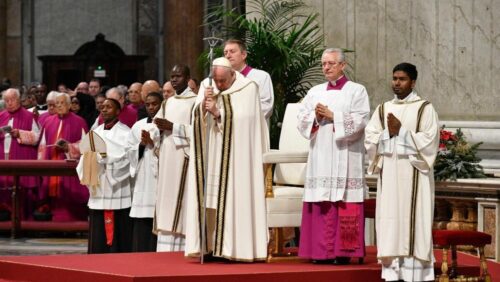 Papa Francisco: Os Reis Magos nos mostram lugares de fé onde podemos encontrar o senhor - Jornal O São Paulo