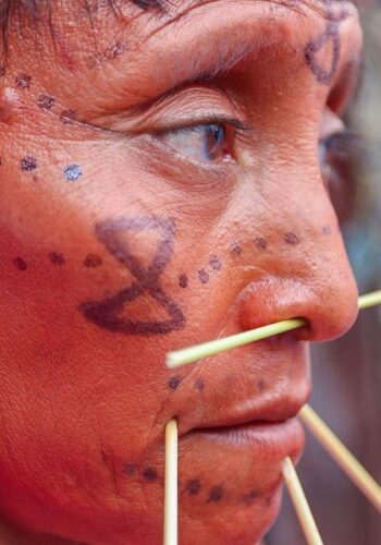 Igreja pede por justiça após maus-tratos sofridos pelo Povo Yanomami em Roraima - Jornal O São Paulo