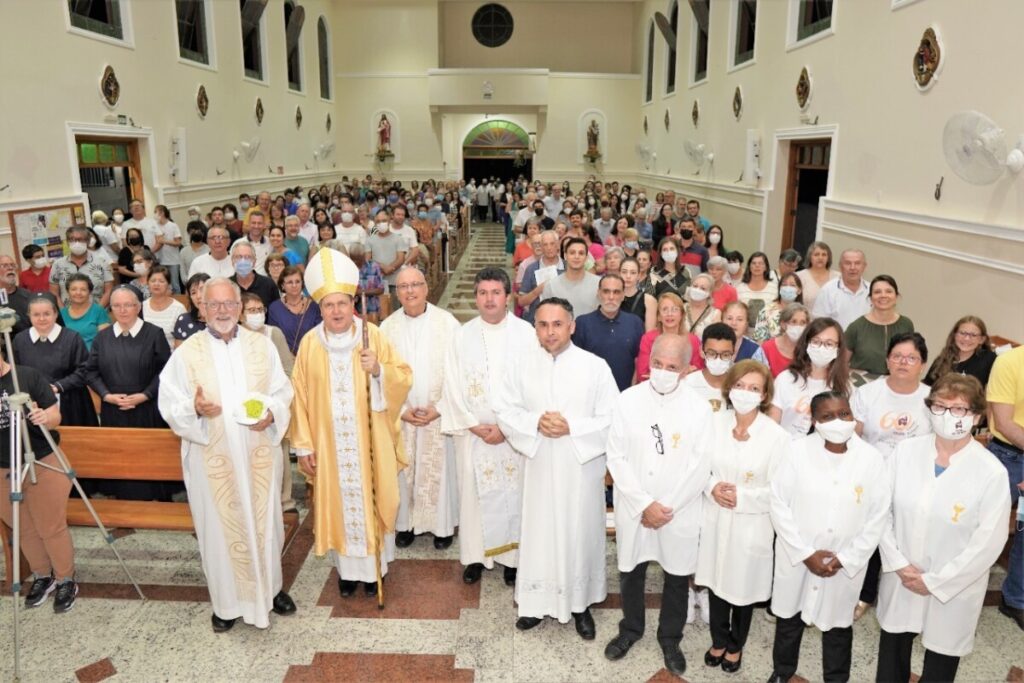 Paróquia São João Batista, na Vila Guarani, comemora jubileu - Jornal O São Paulo