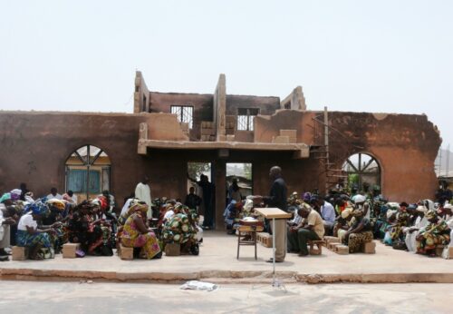 Países com governos autoritários lideram a Lista Mundial da Perseguição aos cristãos - Jornal O São Paulo