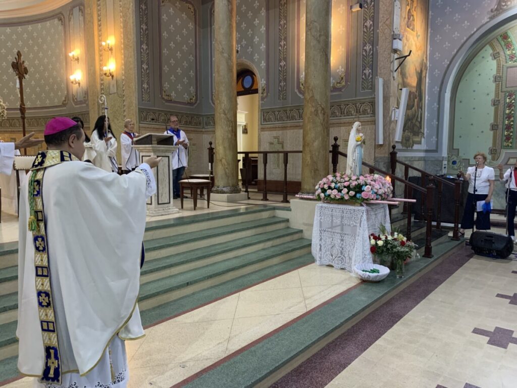 Dom Cícero: A Virgem de Lourdes nos ensina que Deus é maior que a doença - Jornal O São Paulo