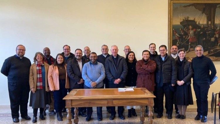 Papa Francisco recebe presidência da CNBB e grupo de assessores - Jornal O São Paulo