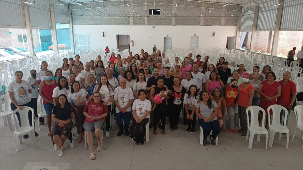 Catequistas e membros do ECC têm reuniões na Brasilândia - Jornal O São Paulo