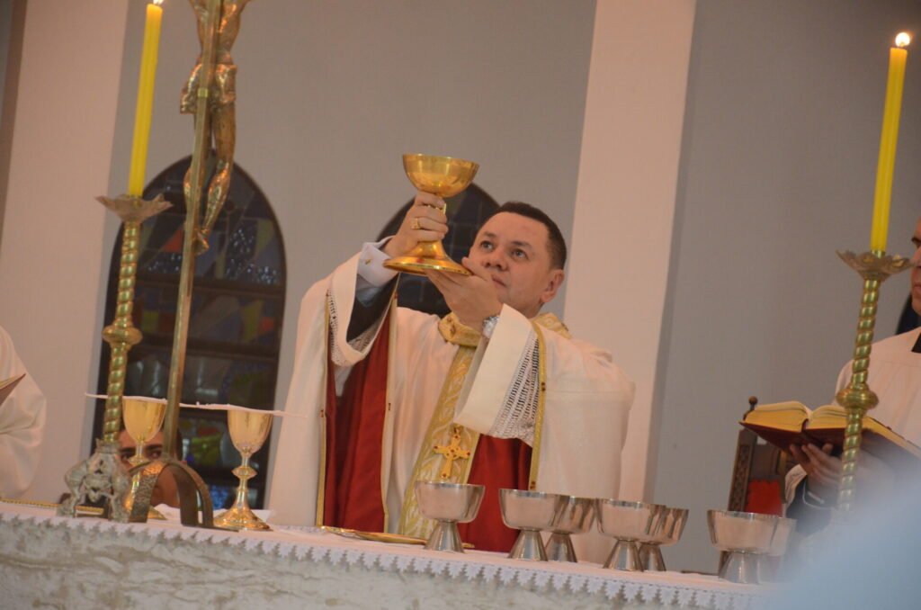 Na Região Belém, 1 ano de episcopado de Dom Cícero e crismas são os destaques - Jornal O São Paulo