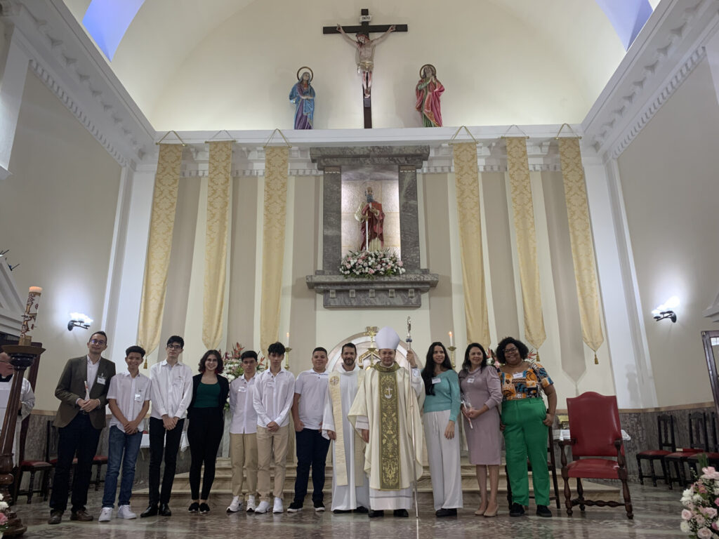 No Belém, destaques para crismas e para sacerdotes - Jornal O São Paulo