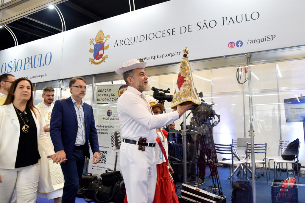 Na ExpoCatólica, empresa apresenta soluções acústicas para templos - Jornal O São Paulo