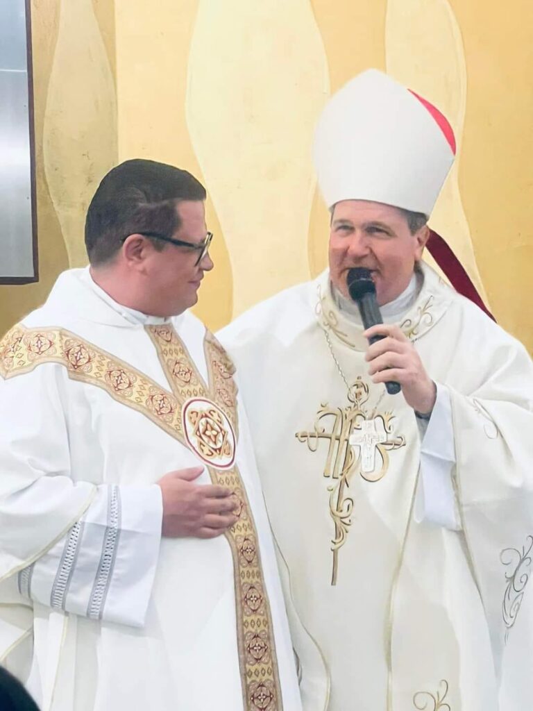 Dom Ângelo apresenta sacerdote e participa de reuniões temáticas - Jornal O São Paulo