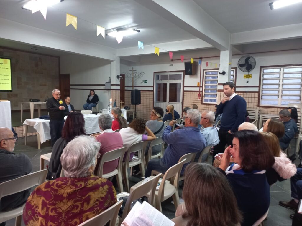 CRP da Lapa tem formação sobre os 13 itens da Carta Pastoral do Arcebispo - Jornal O São Paulo