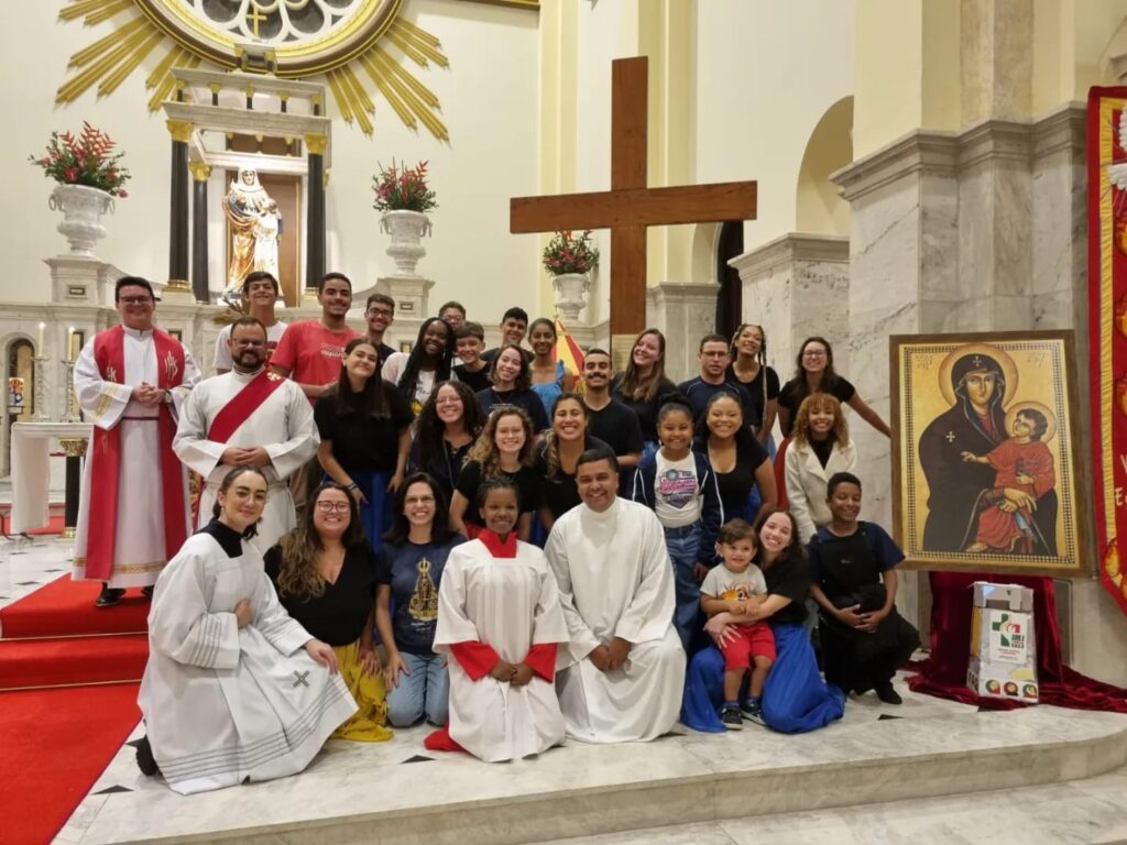 Basílica de Sant’Ana recebe os símbolos da Jornada Mundial da Juventude - Jornal O São Paulo