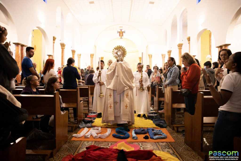 Jesus Eucarístico está no meio de nós - Jornal O São Paulo