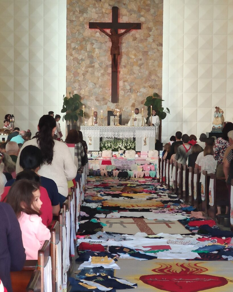 Jesus Eucarístico está no meio de nós - Jornal O São Paulo