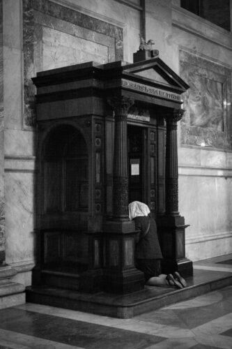 Curso on-line aprofunda aspectos teológicos e pastorais do sacramento da Penitência - Jornal O São Paulo