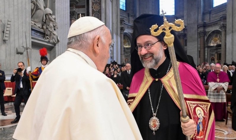 Papa: inspirar-se em Pedro e Paulo para uma Igreja humilde e aberta - Jornal O São Paulo