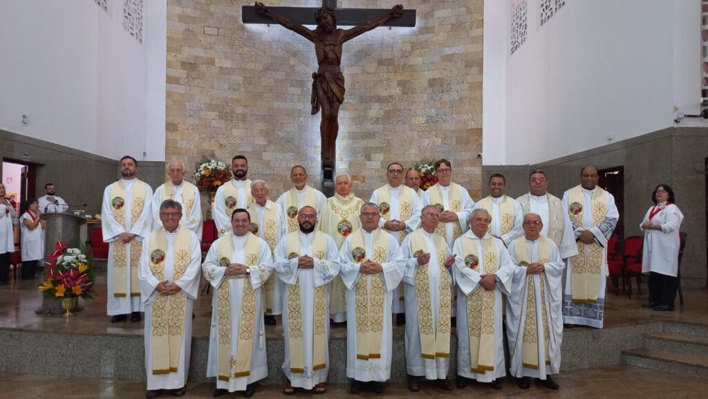 Crismas e jubileu sacerdotal são destaques em paróquias da Região Ipiranga - Jornal O São Paulo