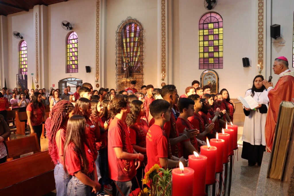 Crismas e atividades em paróquias são destaques na Brasilândia - Jornal O São Paulo