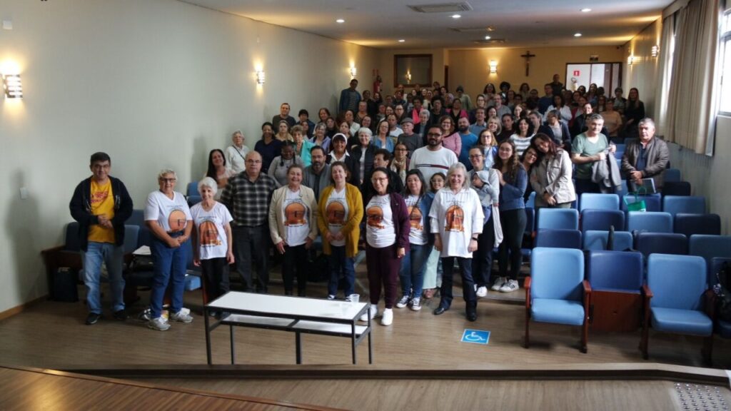 Leigos e sacerdotes participam de formações na Lapa - Jornal O São Paulo