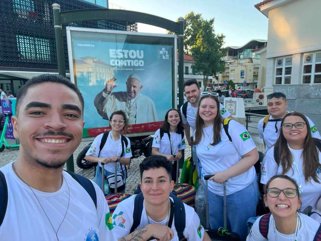 Jovens de São Paulo se unem a peregrinos de todo o mundo na JMJ Lisboa 2023