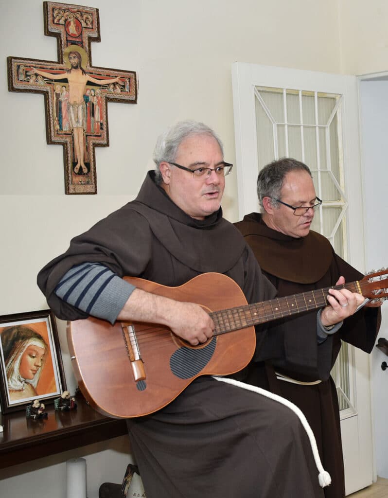 Os religiosos imitam mais de perto a forma de vida do Filho de Deus - Jornal O São Paulo