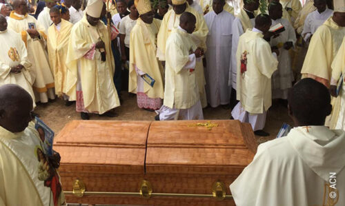 Em vários países, cristãos têm sido desrespeitados, atacados e mortos - Jornal O São Paulo