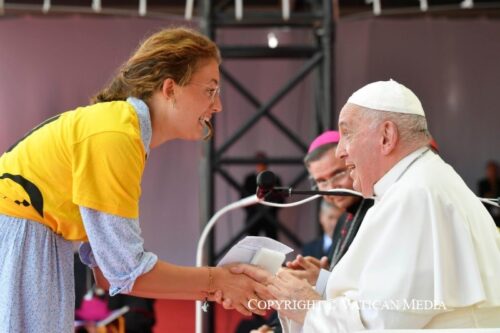 Papa agradece aos voluntários da JMJ por possibilitarem o encontro dos jovens com Cristo - Jornal O São Paulo