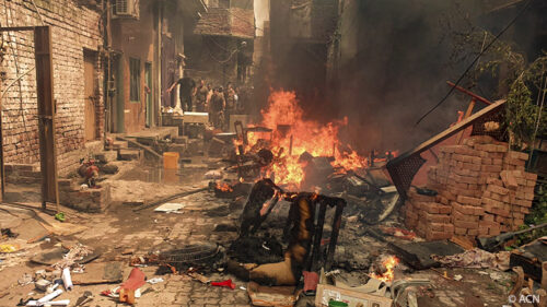 Perseguição Religiosa no Paquistão: multidão queima igrejas e casas de cristãos - Jornal O São Paulo