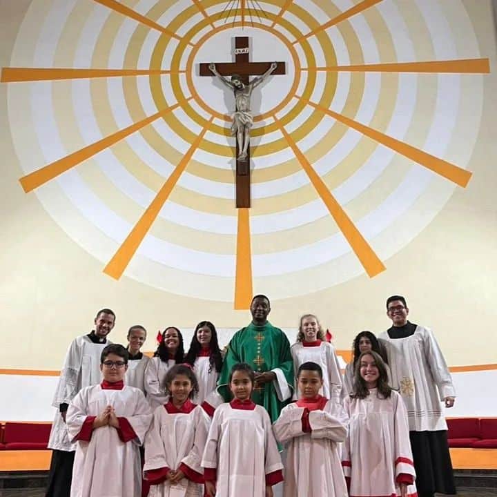 Caminhada pela paz, Crismas e instituição de ministros e coroinhas são destaques no Belém - Jornal O São Paulo