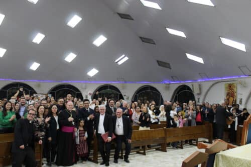 Dom Jorge participa de encontro com fiéis das comunidades do Caminho Neocatecumenal - Jornal O São Paulo