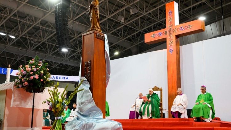 ‘Deus Amor vem ao nosso encontro para nos fazer filhos seus e irmãos entre nós’ - Jornal O São Paulo