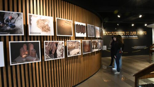 Exposição na PUC-SP - Jornal O São Paulo