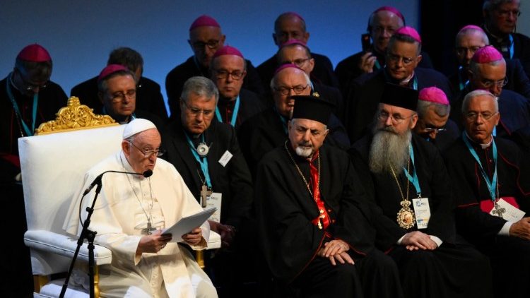 ‘Sede mar de bem, porto acolhedor e farol de paz’, exorta o Papa aos participantes dos Encontros Mediterrâneos - Jornal O São Paulo