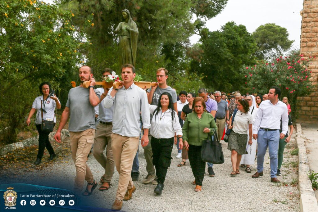Cardeal Pizzaballa consagra a Terra Santa ao Imaculado Coração Maria: “Que retorne a paz” - Jornal O São Paulo